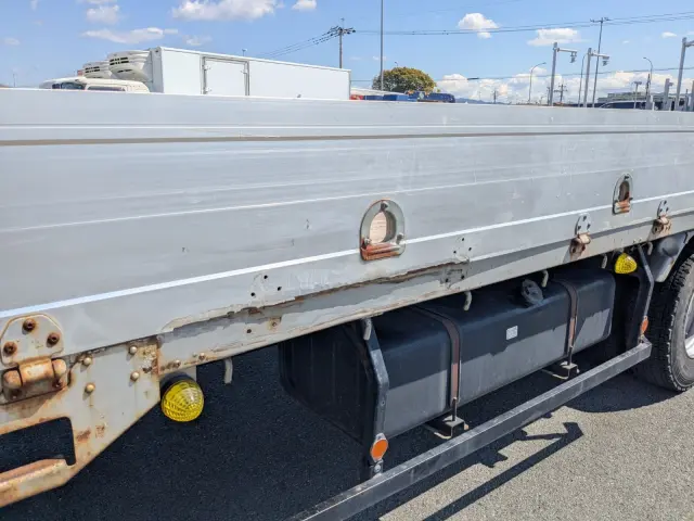 いすゞ フォワード TKG-FRR90S2(2WD)の写真12