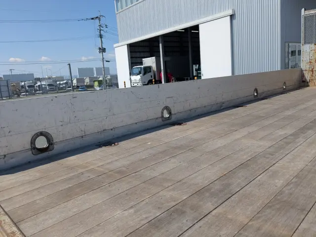 いすゞ フォワード TKG-FRR90S2(2WD)の写真21