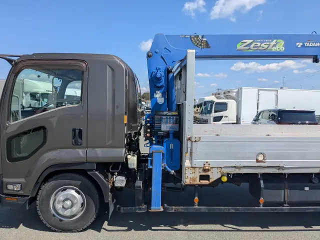 いすゞ フォワード TKG-FRR90S2(2WD)の写真24