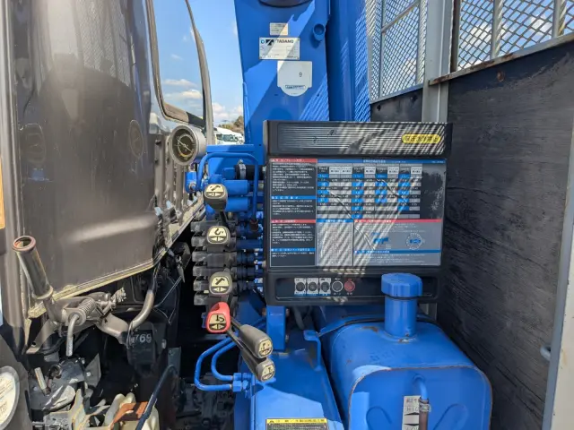 いすゞ フォワード TKG-FRR90S2(2WD)の写真29