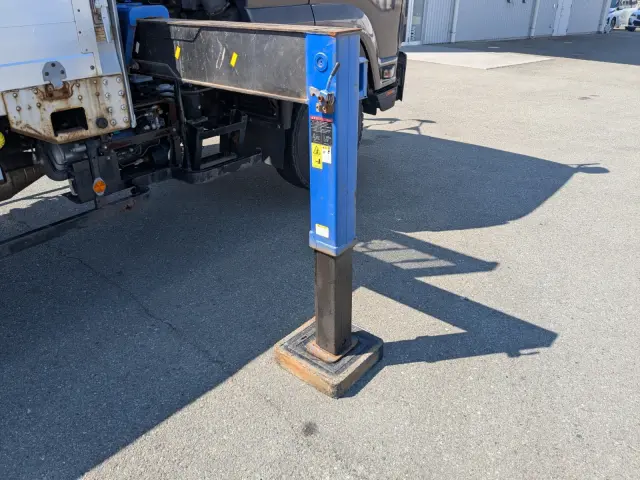 いすゞ フォワード TKG-FRR90S2(2WD)の写真34