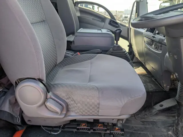 いすゞ フォワード TKG-FRR90S2(2WD)の写真37