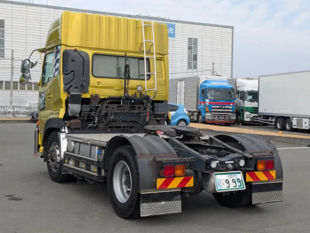 ＵＤ クオン QKG-GK6XAB(2WD)の写真2