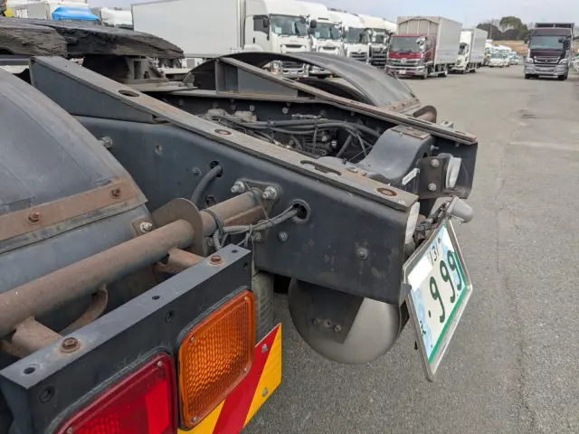 ＵＤ クオン QKG-GK6XAB(2WD)の写真8