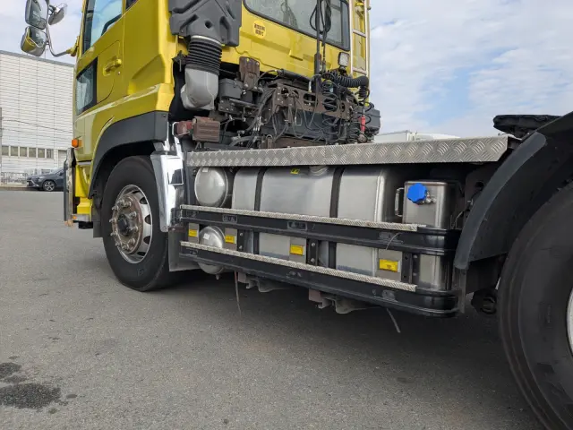 ＵＤ クオン QKG-GK6XAB(2WD)の写真10