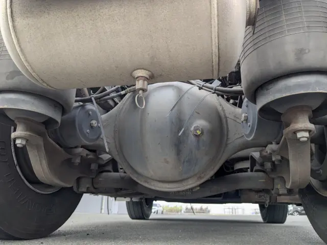 ＵＤ クオン QKG-GK6XAB(2WD)の写真11