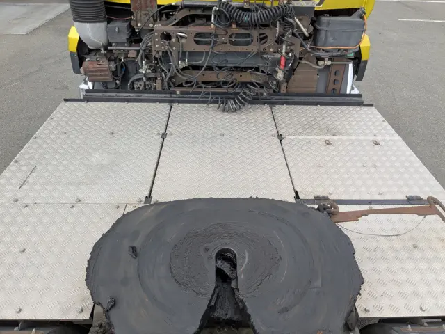 ＵＤ クオン QKG-GK6XAB(2WD)の写真15