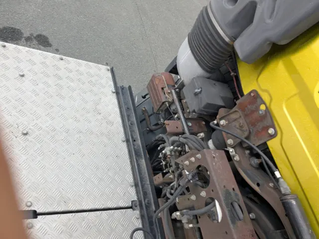 ＵＤ クオン QKG-GK6XAB(2WD)の写真17