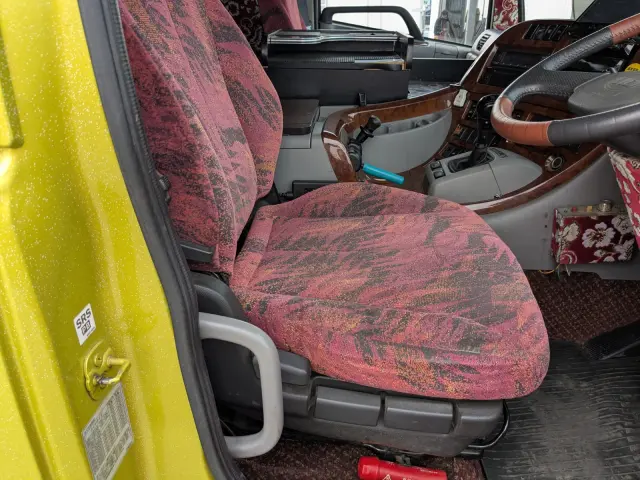 ＵＤ クオン QKG-GK6XAB(2WD)の写真24