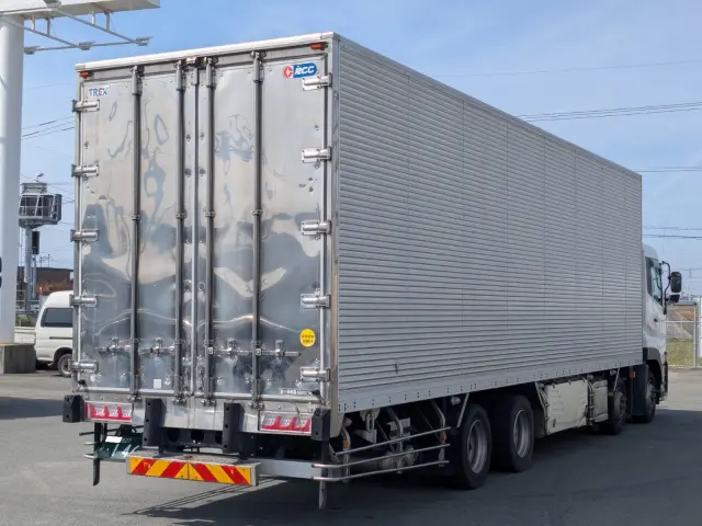 ＵＤ クオン QKG-CG5ZA(8x4)の写真5