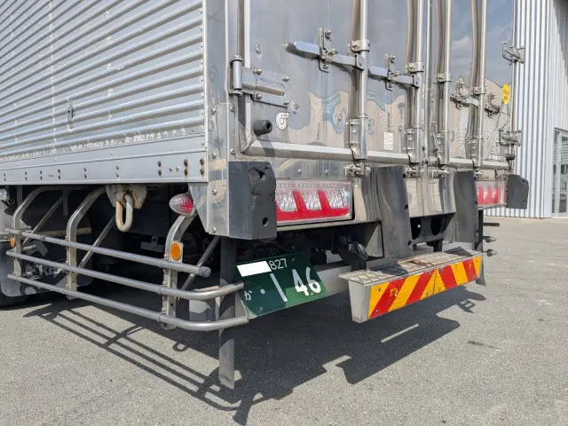 ＵＤ クオン QKG-CG5ZA(8x4)の写真6