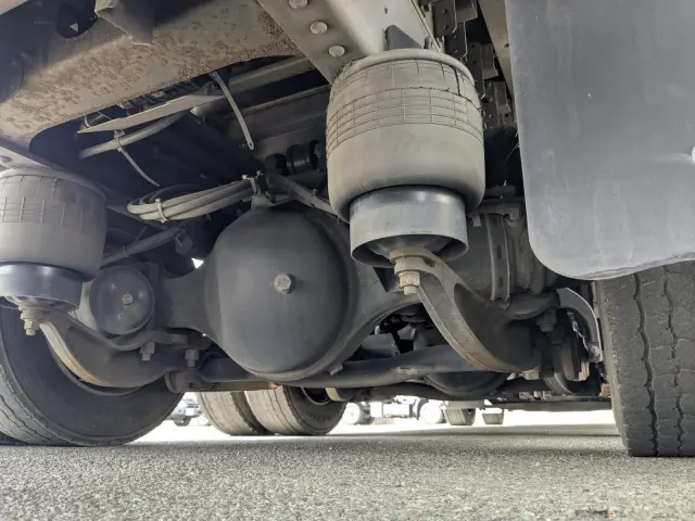 ＵＤ クオン QKG-CG5ZA(8x4)の写真20