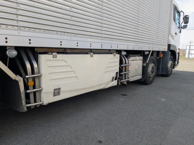 ＵＤ クオン QKG-CG5ZA(8x4)の写真21