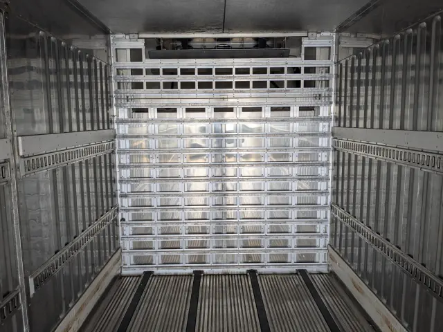 ＵＤ クオン QKG-CG5ZA(8x4)の写真26