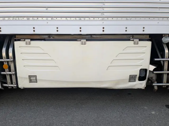 ＵＤ クオン QKG-CG5ZA(8x4)の写真32