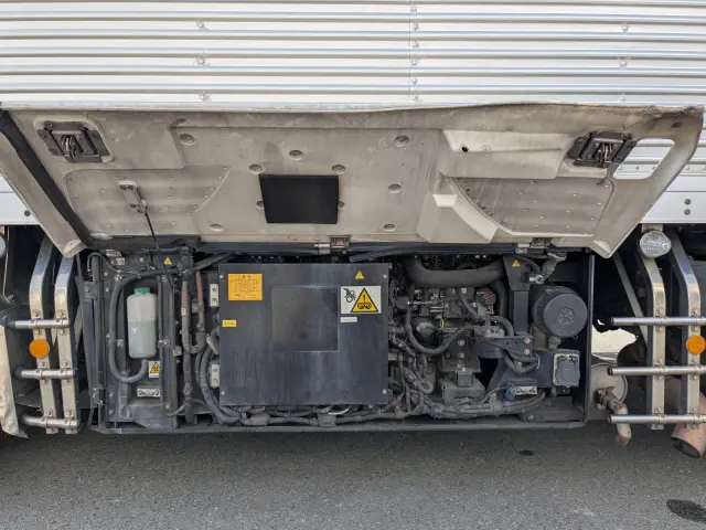 ＵＤ クオン QKG-CG5ZA(8x4)の写真33