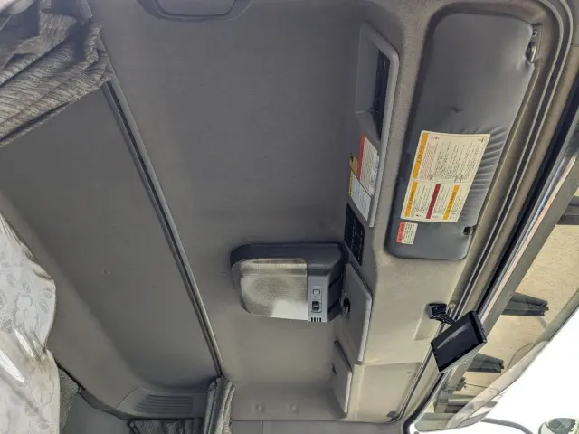 いすゞ ギガ QKG-CXZ77AT(6x4)の写真34