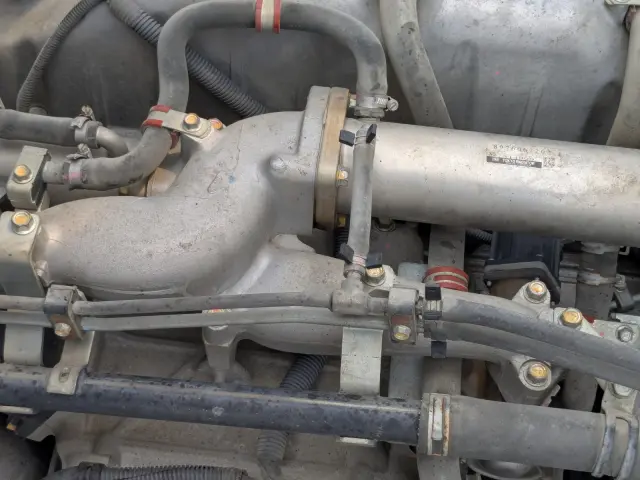 いすゞ ギガ QKG-CXZ77AT(6x4)の写真37