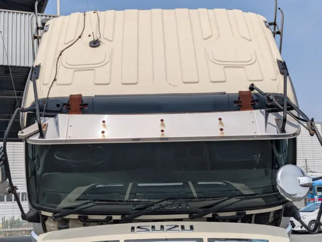 いすゞ ギガ QKG-CXZ77AT(6x4)の写真40