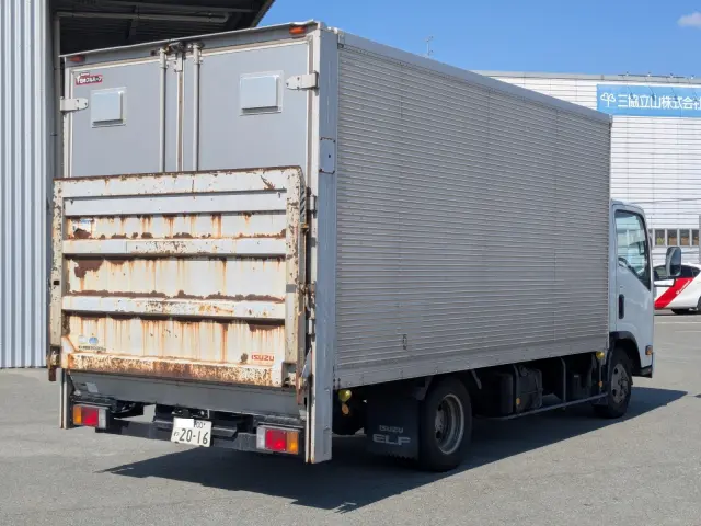 いすゞ エルフ TKG-NPR85AN(2WD)の写真5