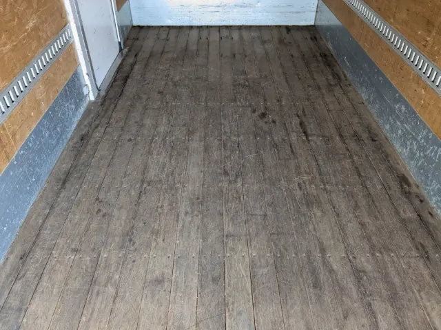 いすゞ エルフ TKG-NPR85AN(2WD)の写真13