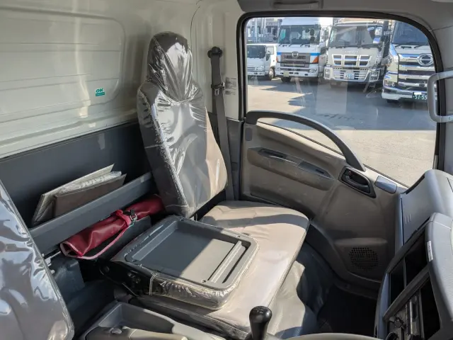 いすゞ エルフ TKG-NPR85AN(2WD)の写真27