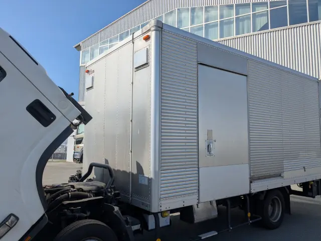 いすゞ エルフ TKG-NPR85AN(2WD)の写真42