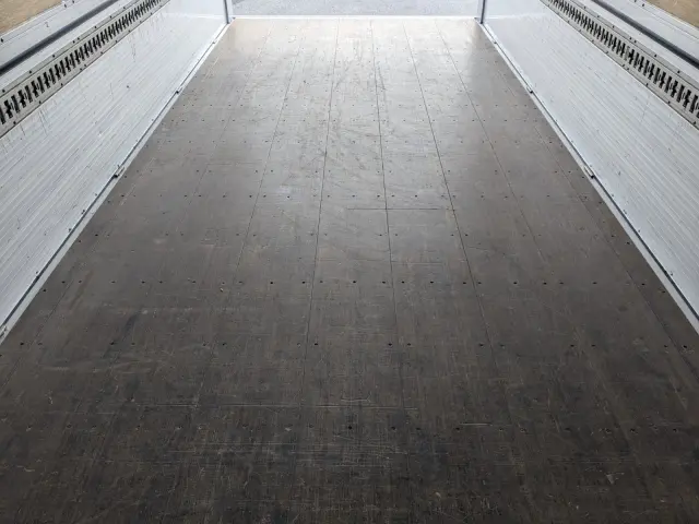 日野 レンジャー 2KG-FD2ABG(2WD)の写真29