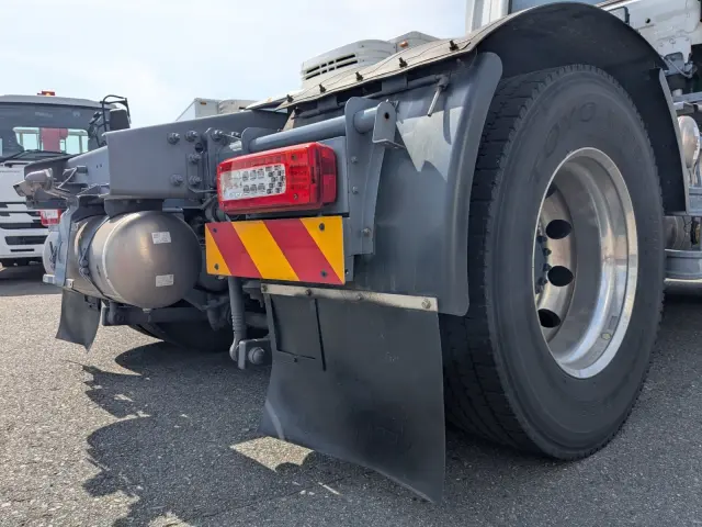 UD クオン 2RG-GK5DAB(2WD)の写真7