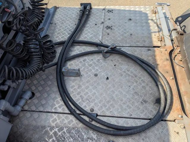 UD クオン 2RG-GK5DAB(2WD)の写真40