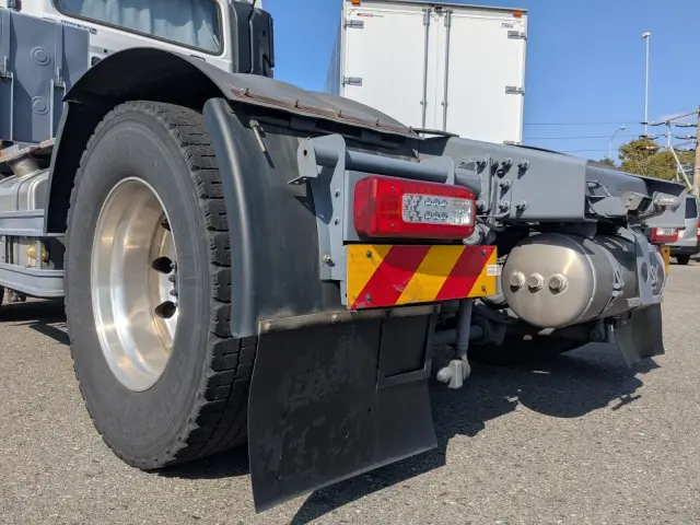 ＵＤ クオン 2RG-GK5DAB(2WD)の写真6