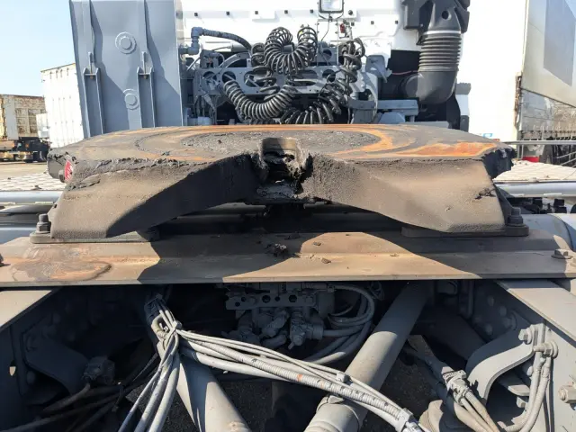 ＵＤ クオン 2RG-GK5DAB(2WD)の写真9