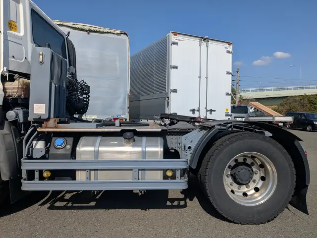 ＵＤ クオン 2RG-GK5DAB(2WD)の写真17