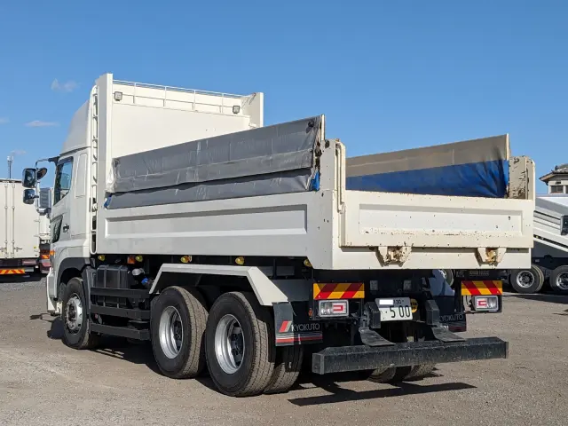 日野 プロフィア 2DG-FA1AGA(6x4)の写真3