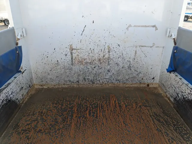 日野 プロフィア 2DG-FA1AGA(6x4)の写真12