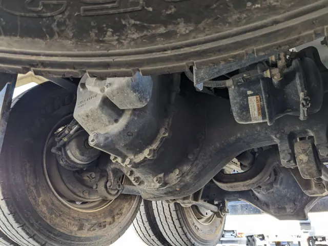 日野 プロフィア 2DG-FA1AGA(6x4)の写真18