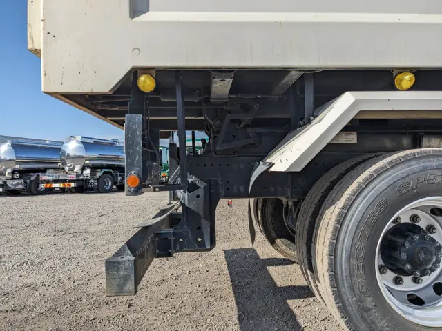 日野 プロフィア 2DG-FA1AGA(6x4)の写真21