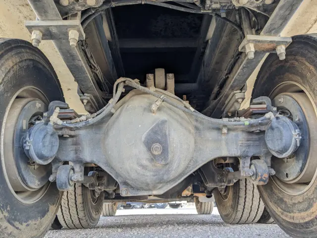 日野 プロフィア 2DG-FA1AGA(6x4)の写真22