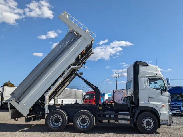 日野 プロフィア 2DG-FA1AGA(6x4)の写真29