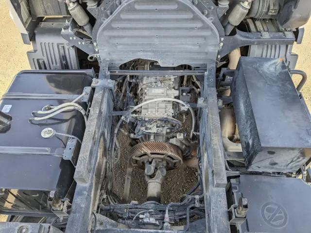 日野 プロフィア 2DG-FA1AGA(6x4)の写真40