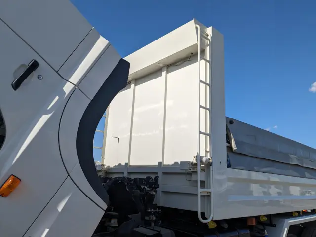 日野 プロフィア 2DG-FA1AGA(6x4)の写真47