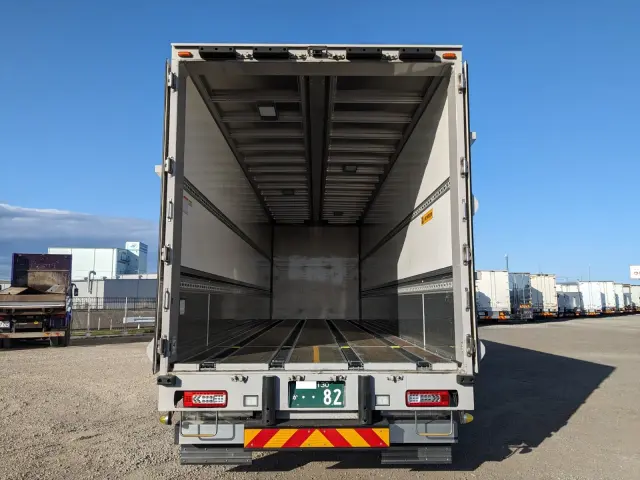 UD クオン 2PG-CG5CA(8x4)の写真8