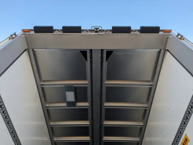 UD クオン 2PG-CG5CA(8x4)の写真10