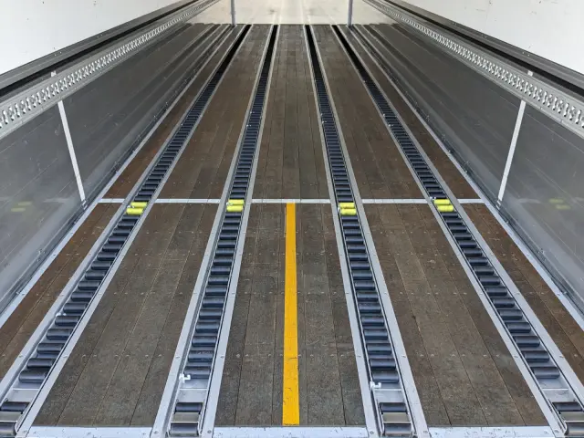 UD クオン 2PG-CG5CA(8x4)の写真11