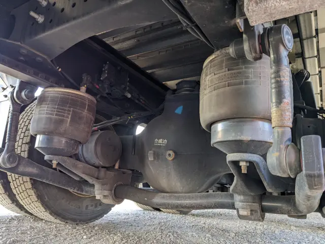 UD クオン 2PG-CG5CA(8x4)の写真34