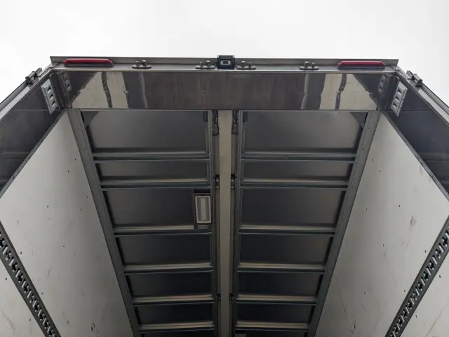 日野 プロフィア 2DG-FW1EHG(8x4)の写真10