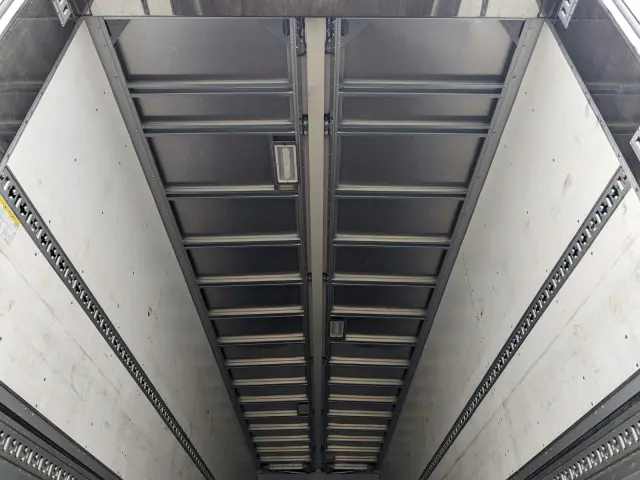 日野 プロフィア 2DG-FW1EHG(8x4)の写真12