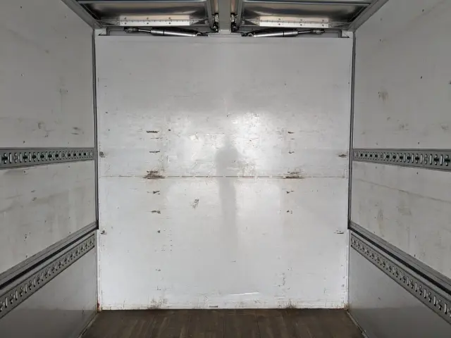 日野 プロフィア 2DG-FW1EHG(8x4)の写真15