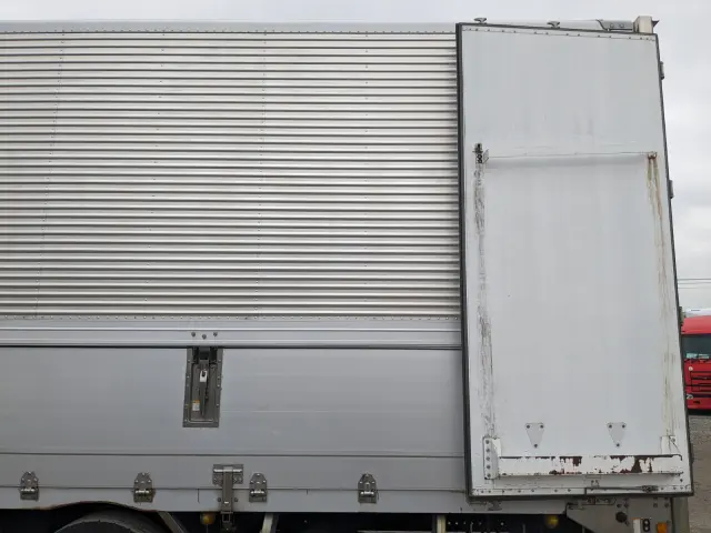 日野 プロフィア 2DG-FW1EHG(8x4)の写真19