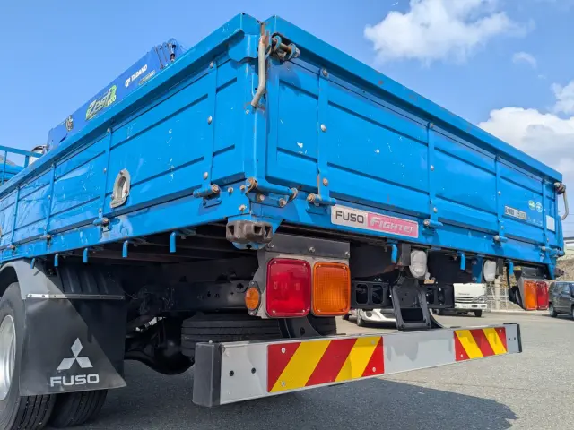 三菱 ファイター 2KG-FK61F(2WD)の写真6